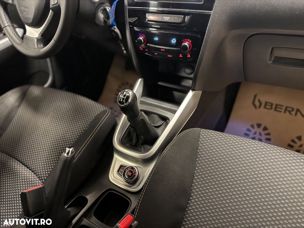Suzuki Vitara 1.6 (4x4) Allgrip Comfort - 28