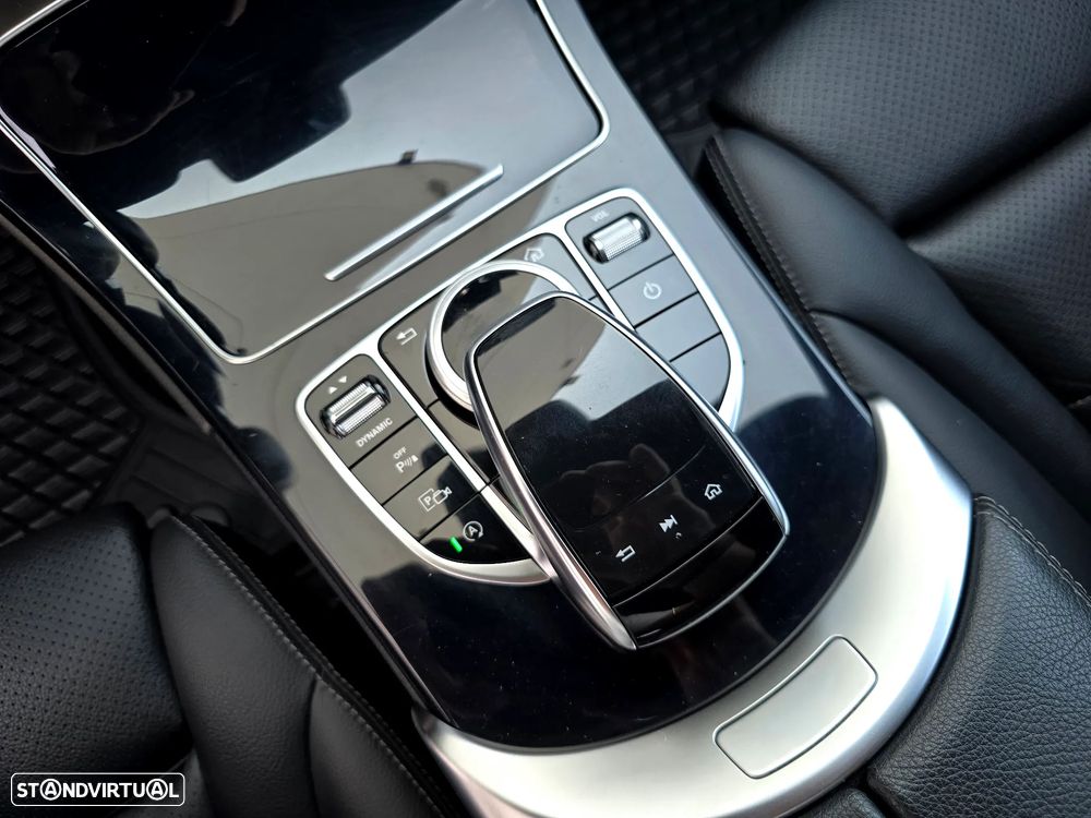 Mercedes-Benz C 220 d AMG Line - 23