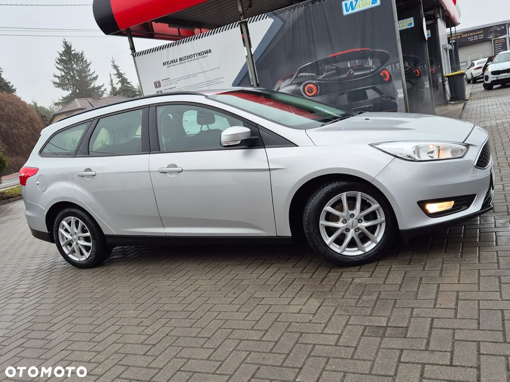 Ford Focus 1.5 EcoBlue Start-Stopp-System ACTIVE STYLE - 17