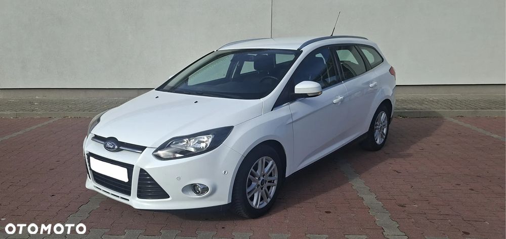 Ford Focus 2013 photo 2