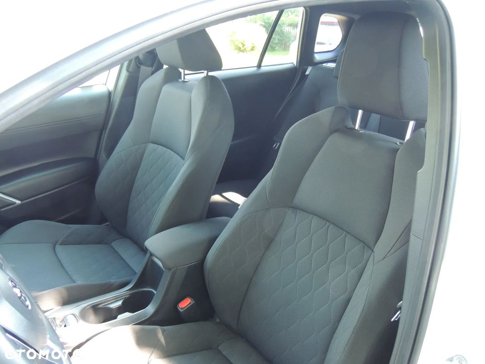 Toyota Corolla Cross 2.0 Hybrid Style - 18