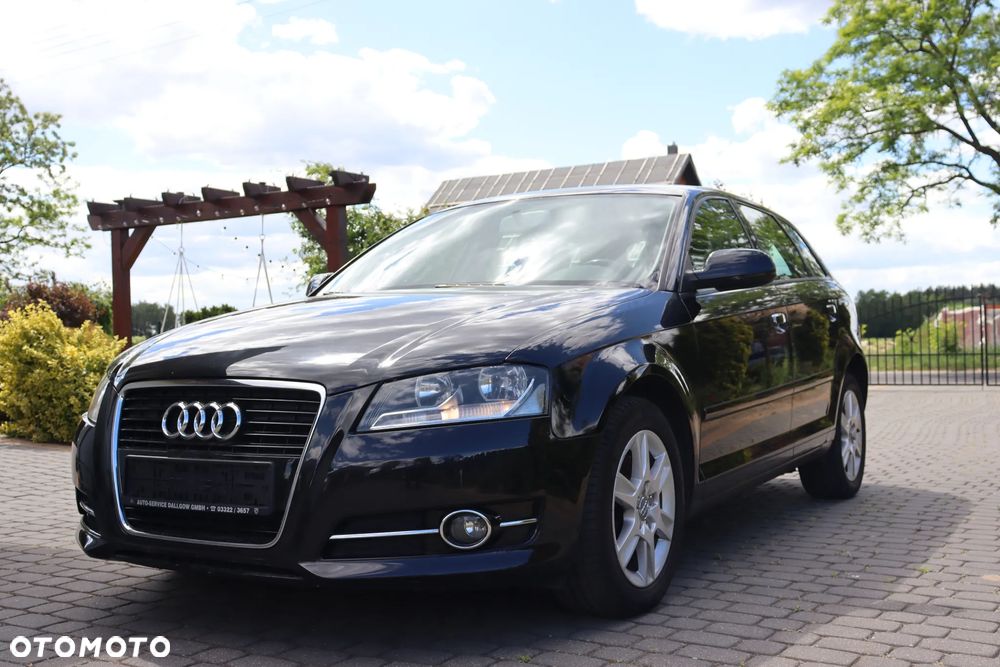 Audi A3 Sportback 1.4 TFSI Ambiente - 1