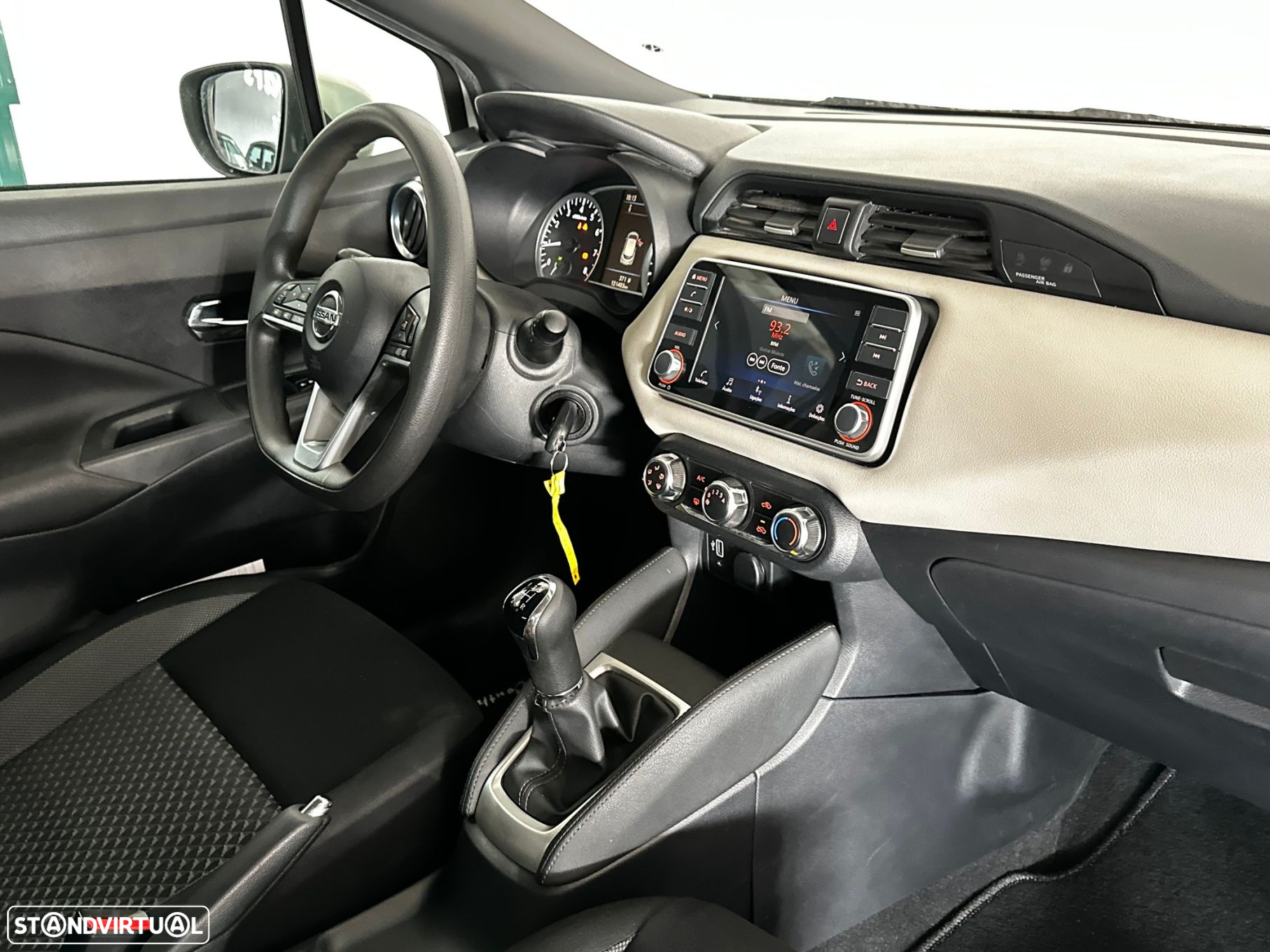 Nissan Micra 1.0 IG-T Acenta - 22