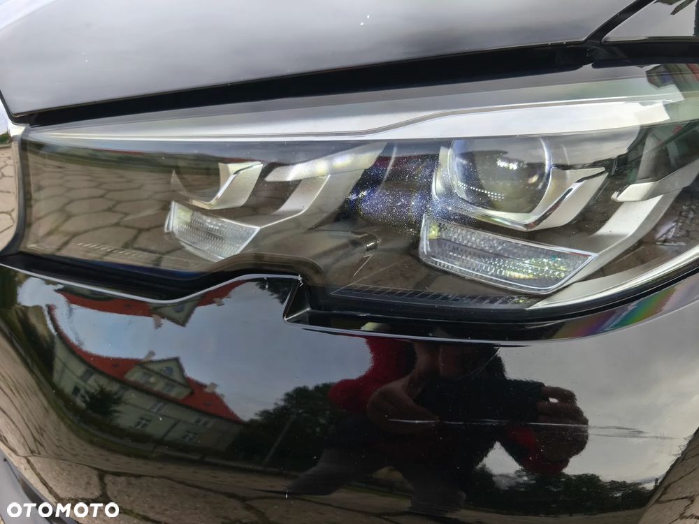 BMW Seria 3 318d Edition Luxury Line Purity - 21