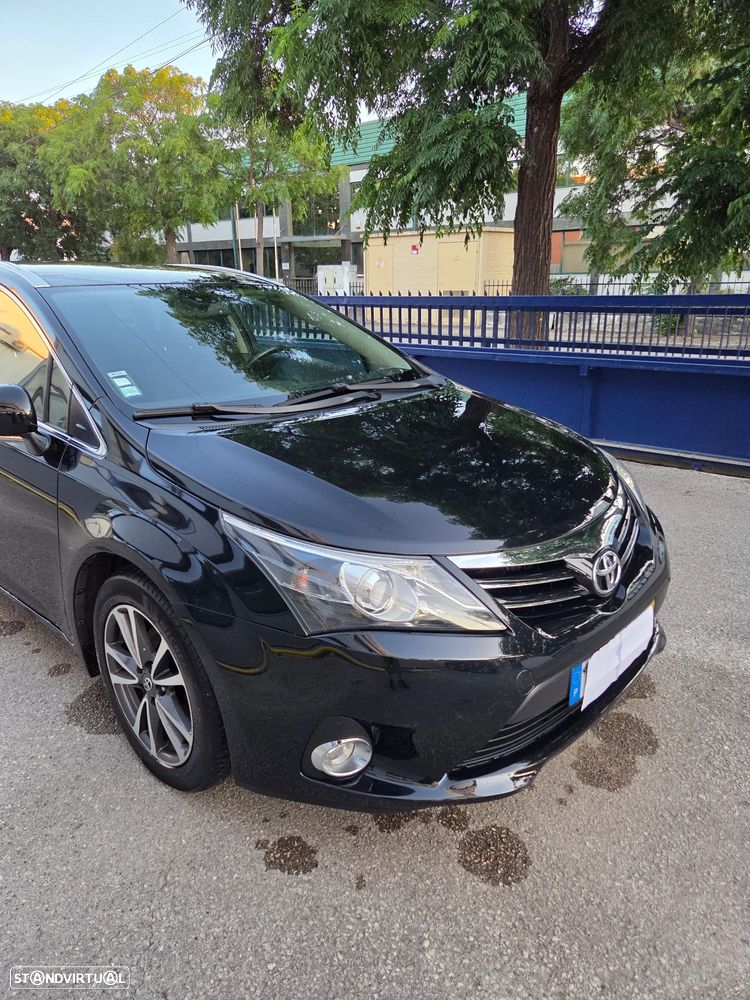 Toyota Avensis - 4