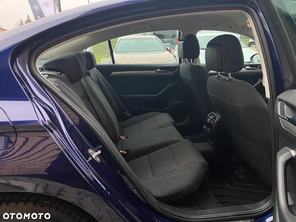 Volkswagen Passat 2.0 TDI BMT Comfortline DSG7 - 18