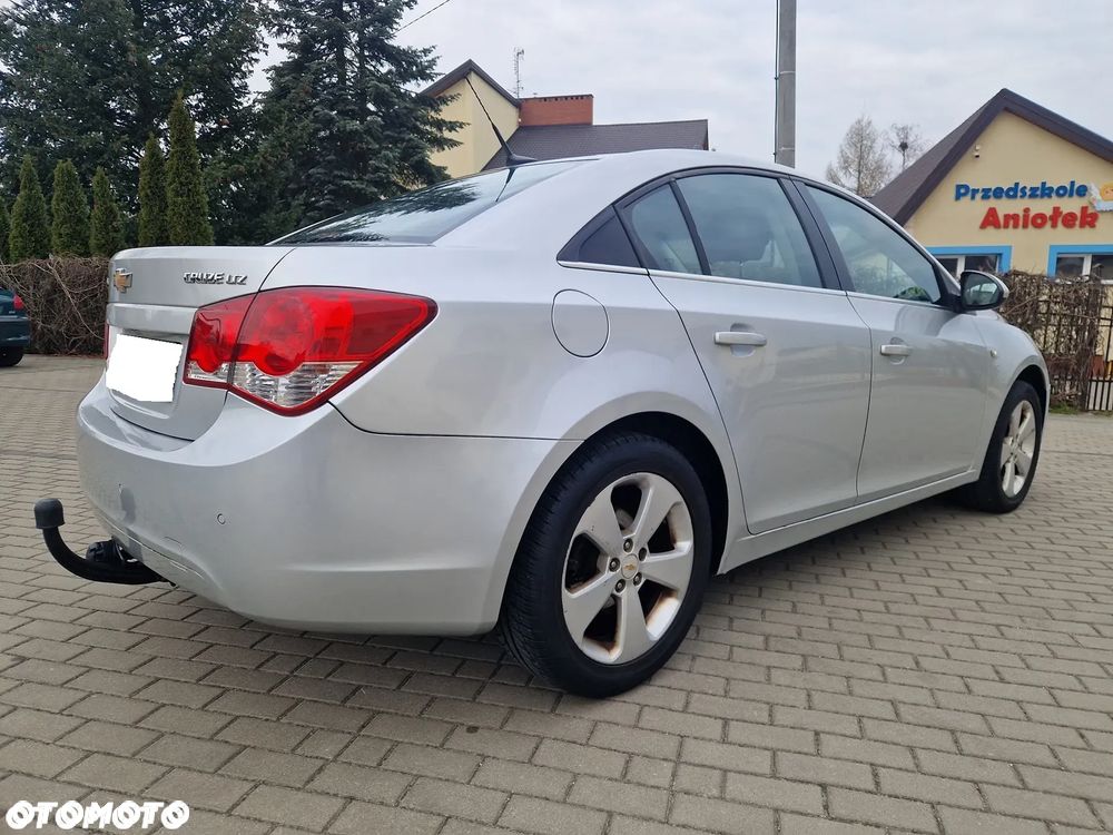 Chevrolet Cruze 1.8 LTZ+ - 4
