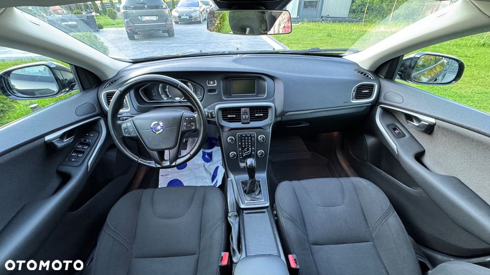 Volvo V40 D2 Kinetic - 6