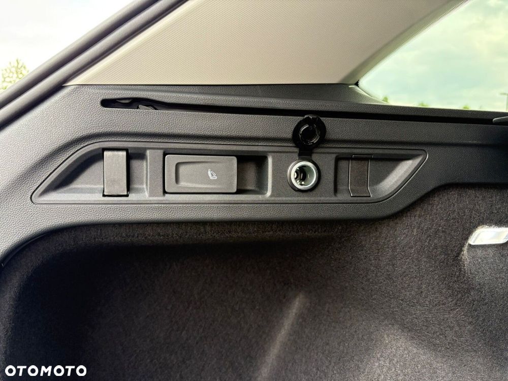 Volkswagen Passat - 24