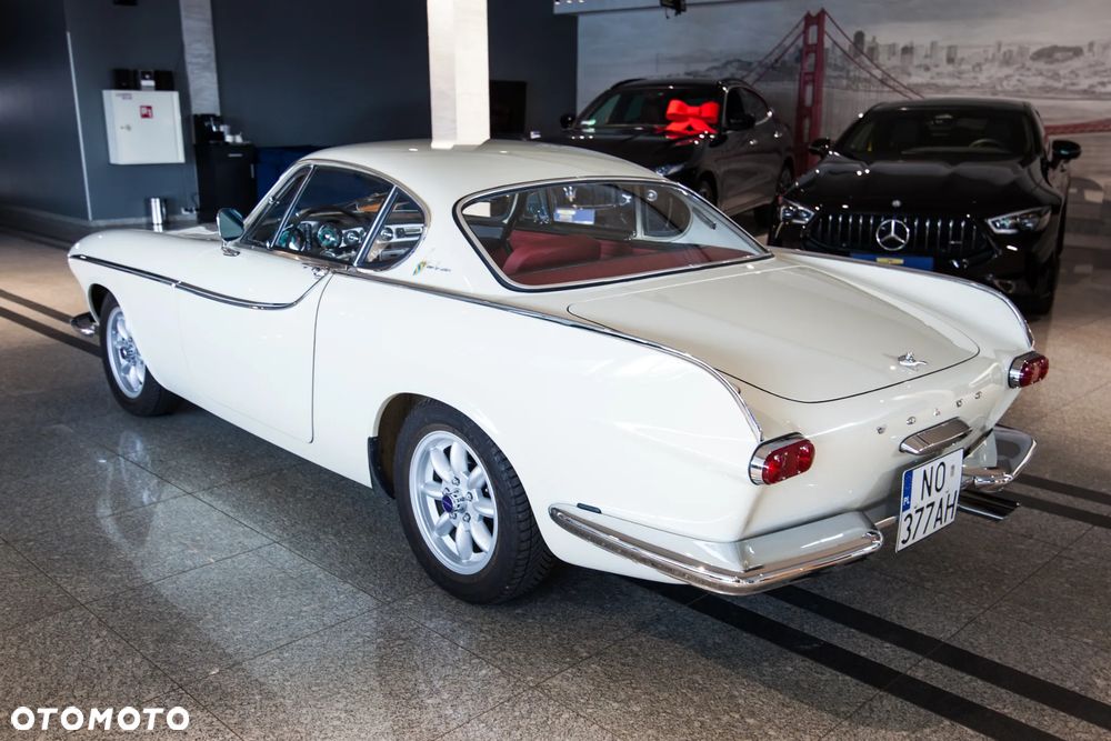 Volvo P1800 - 2
