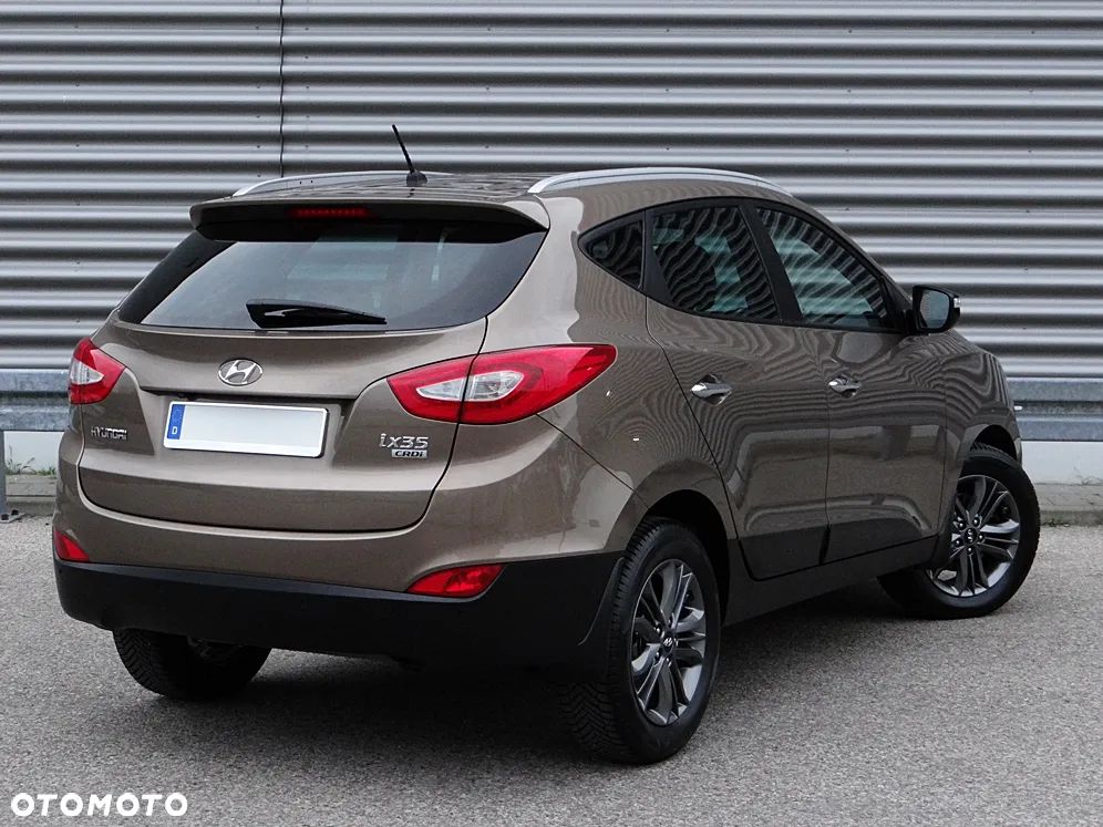 Hyundai ix35 1.7 CRDi 2WD blue Finale Gold - 15