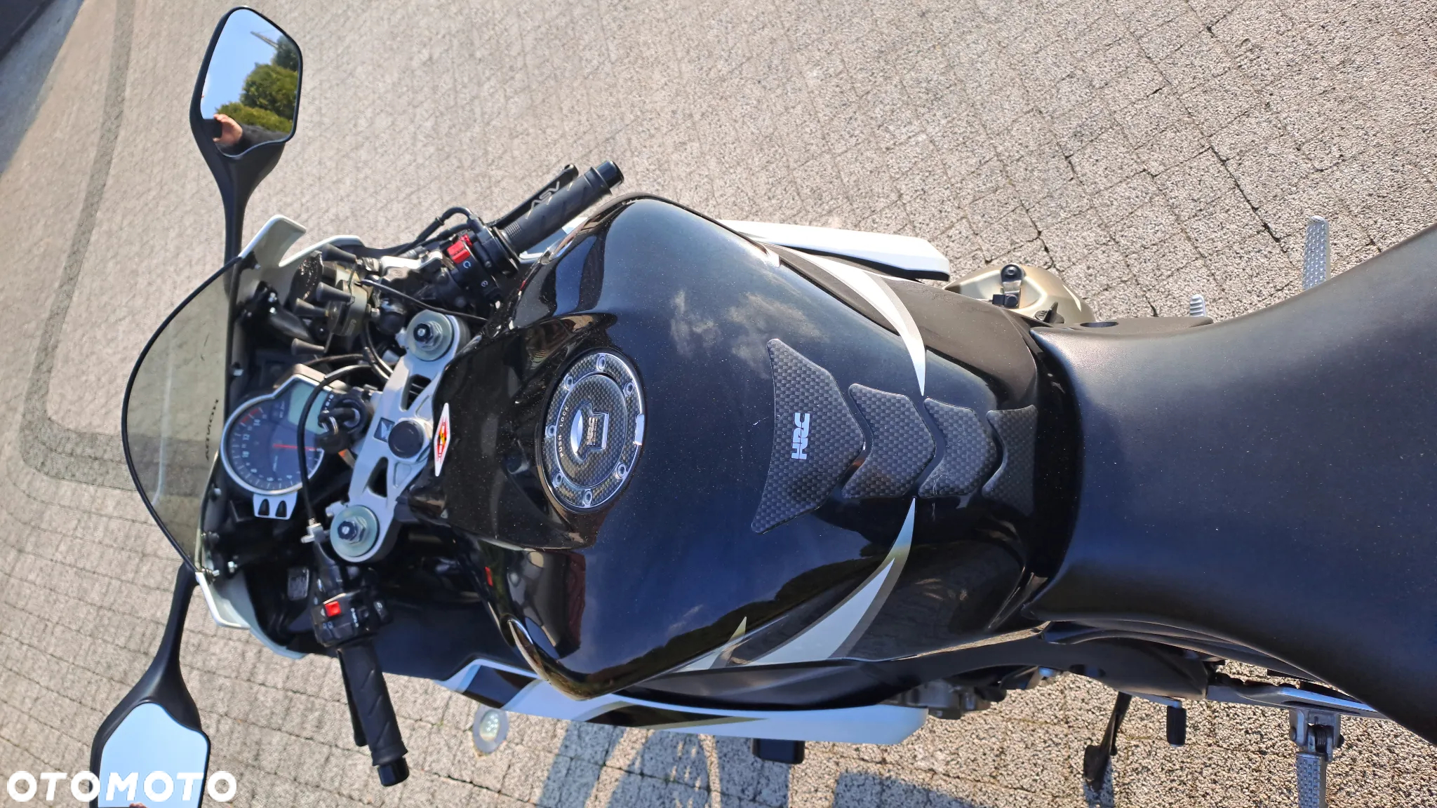Honda CBR - 17