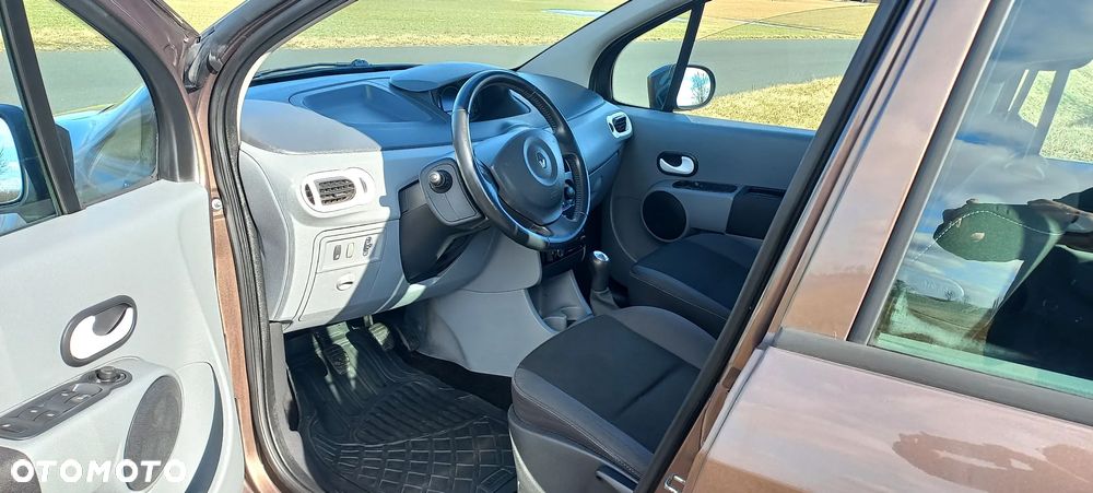 Renault Modus 1.2 16V Night and Day - 6