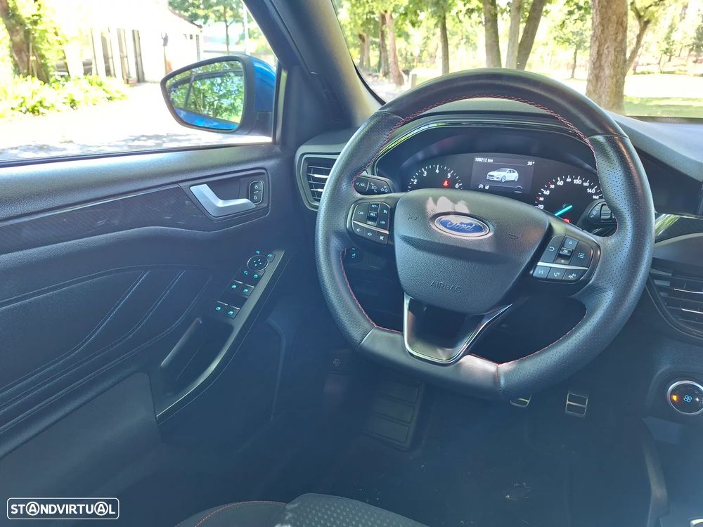 Ford Focus 1.0 EcoBoost ST-Line - 16