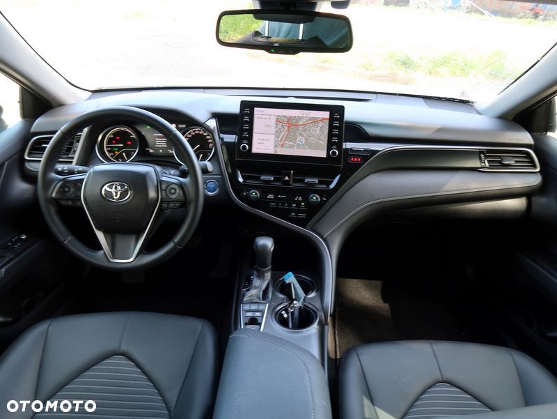 Toyota Camry 2.5 Hybrid Prestige CVT - 12