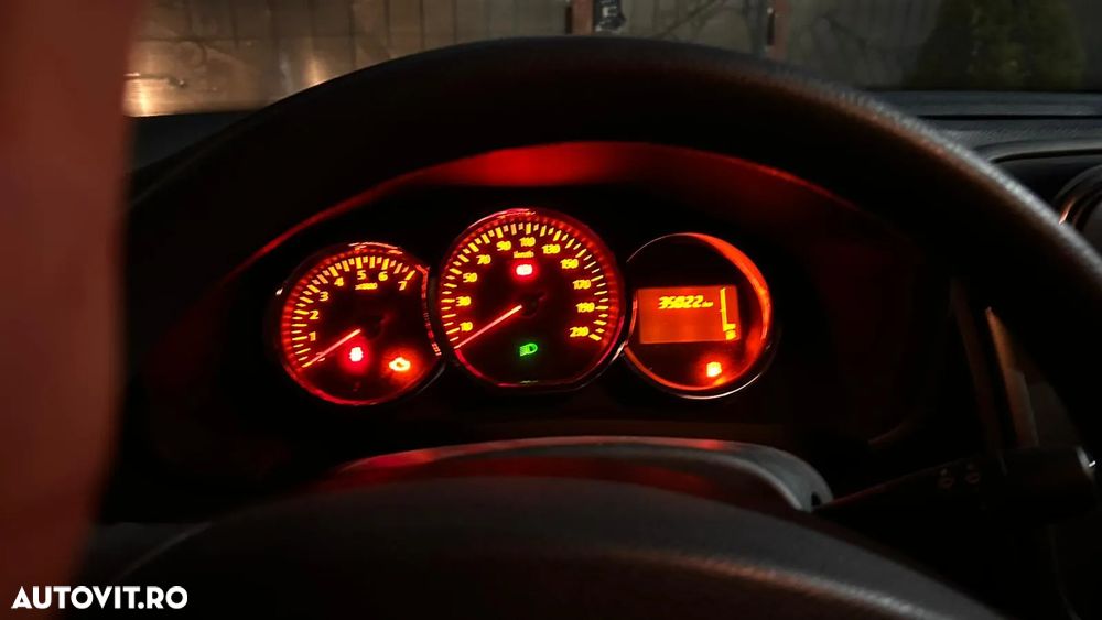 Dacia Logan MCV 1.2 73 CP Laureate - 5