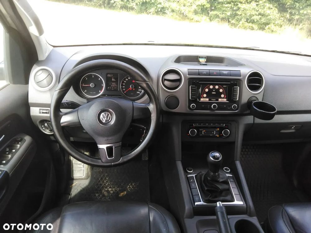 Volkswagen Amarok - 8