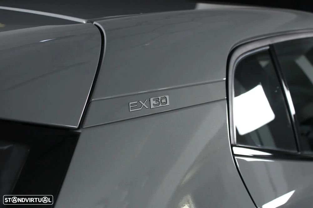 Volvo EX30 69 kWh Single Motor Extended Range Core - 7