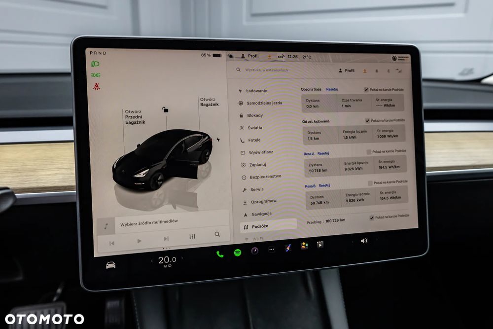 Tesla Model 3 - 23