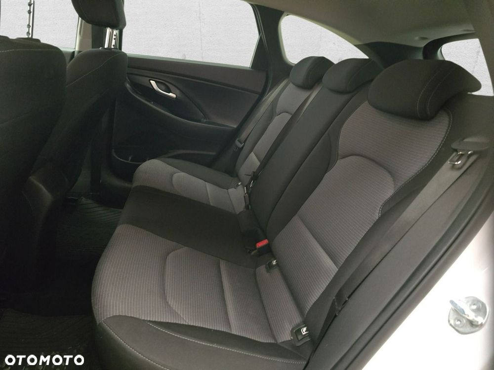 Hyundai i30 - 12
