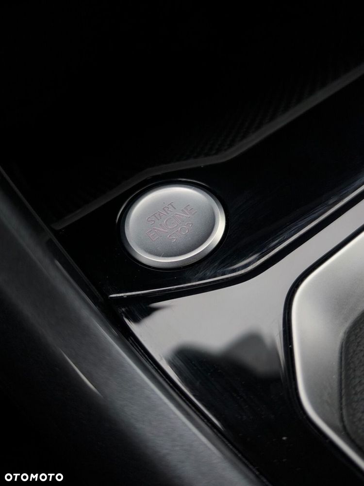 Volkswagen T-Roc 2.0 TDI SCR Style DSG - 18