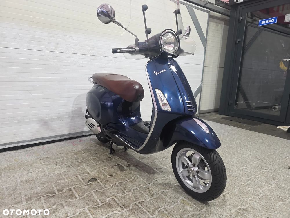 Piaggio Vespa - 3