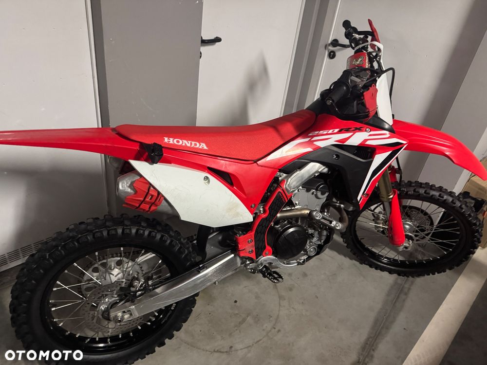 Honda CRF - 2