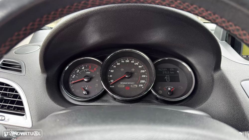 Renault Mégane Sport Tourer 1.5 dCi GT Line SS - 26