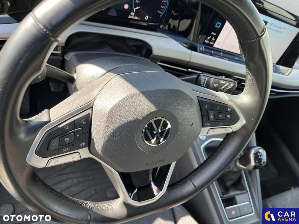 Volkswagen Golf - 17