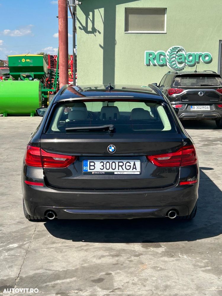 BMW Seria 5 520d xDrive Aut. - 8