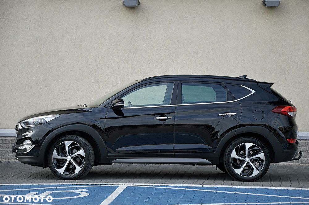 Hyundai Tucson 2.0 CRDI 2WD Style - 24