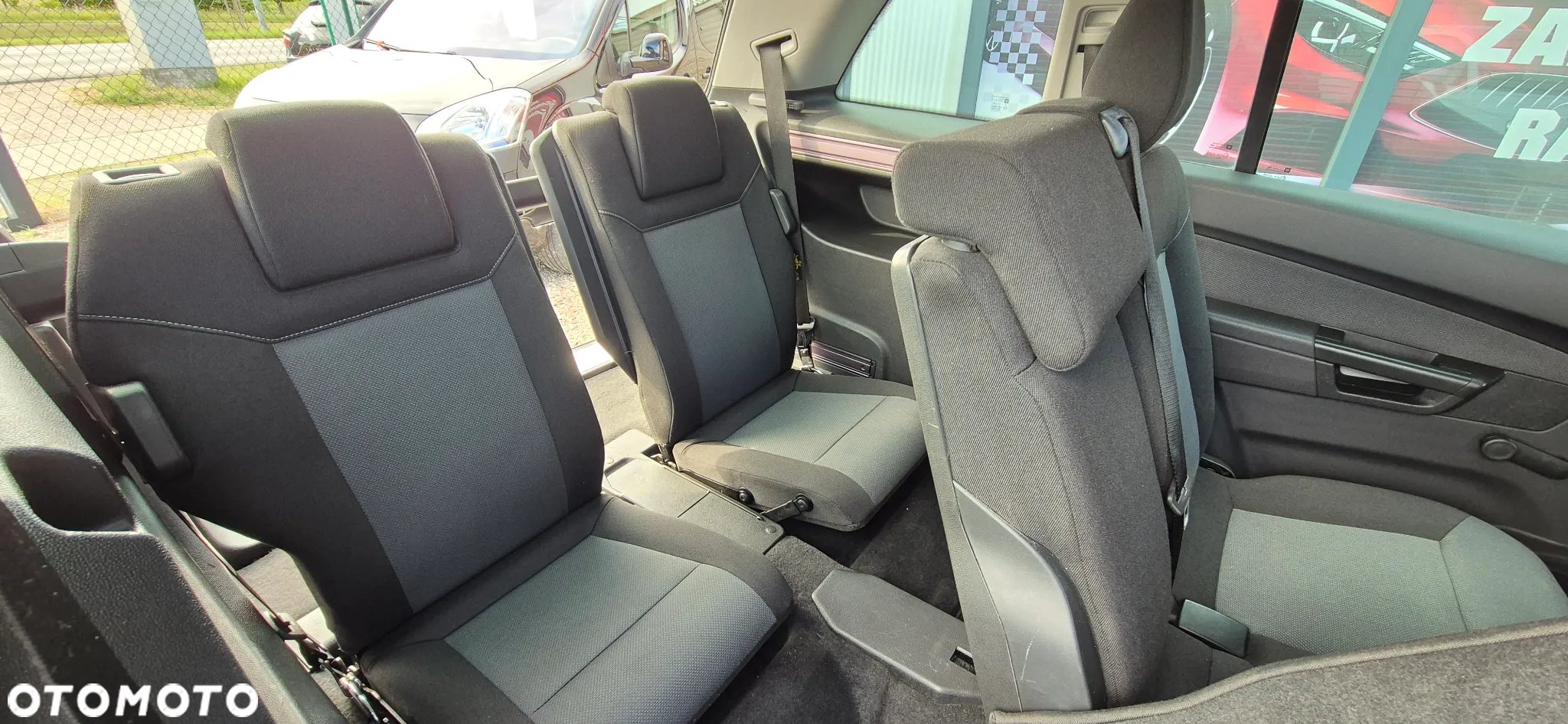 Opel Zafira 1.6 Elegance - 15