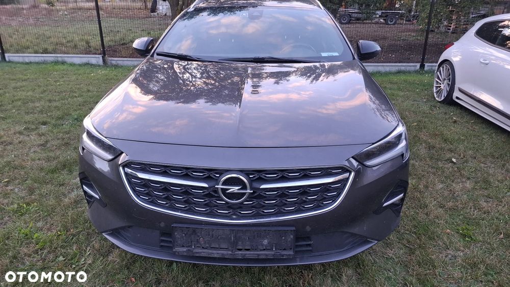 Opel Insignia 2022 photo 2