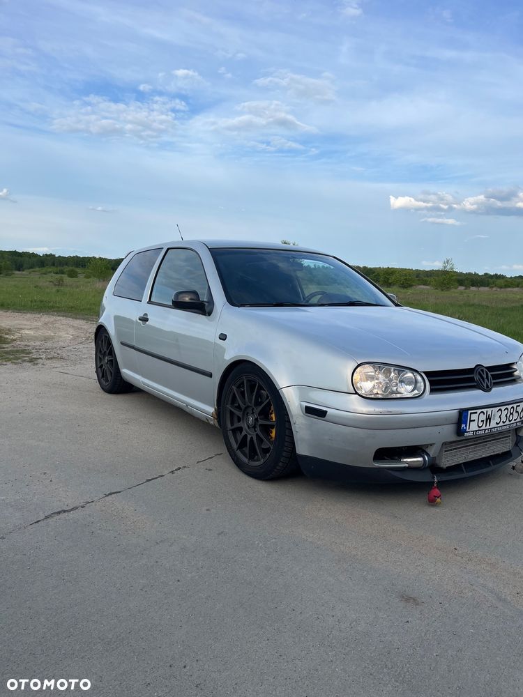Volkswagen Golf 1.4 Comfortline - 1