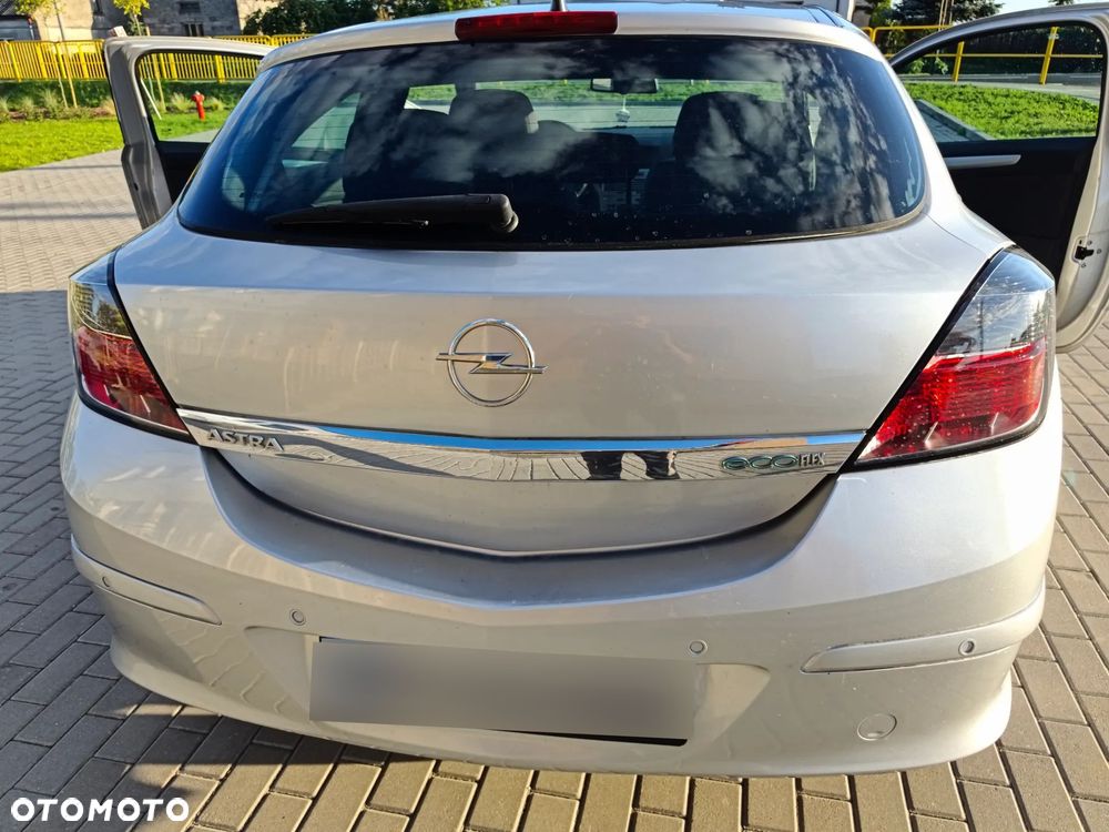 Opel Astra 1.4 Selection - 9