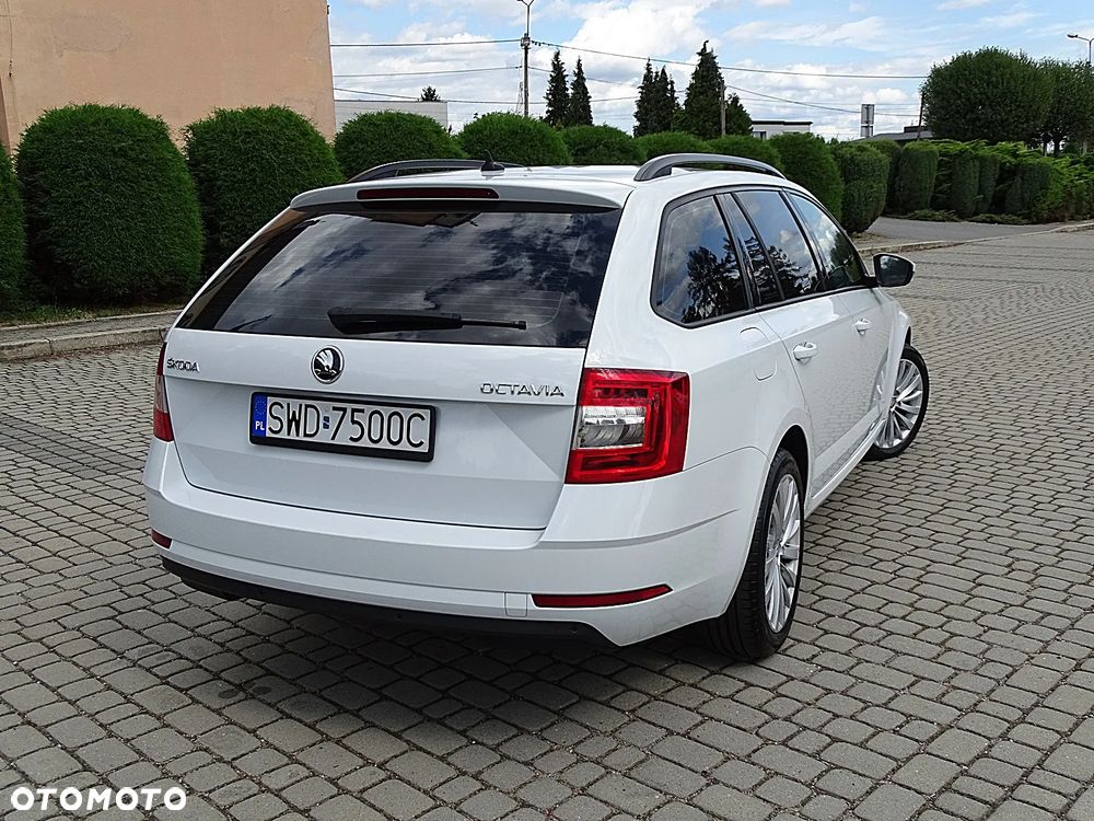 Skoda Octavia 1.5 TSI GPF ACT Ambition DSG - 24
