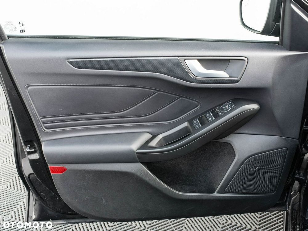Ford Focus 2.3 EcoBoost ST X - 10