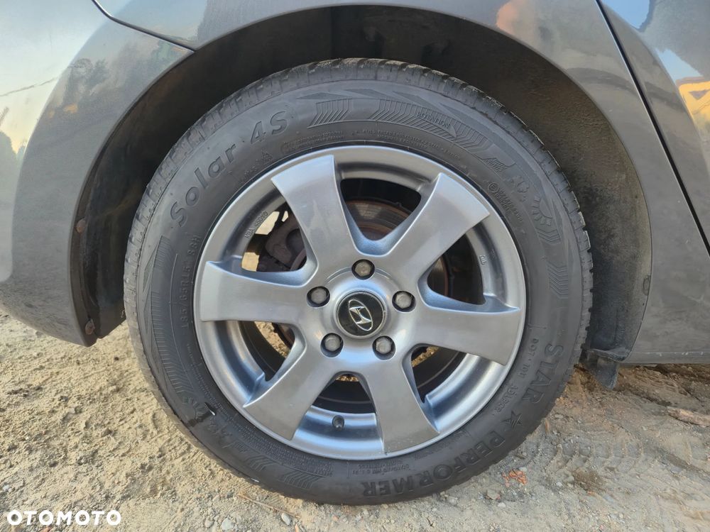 Hyundai i30 1.4 Blue Classic - 9