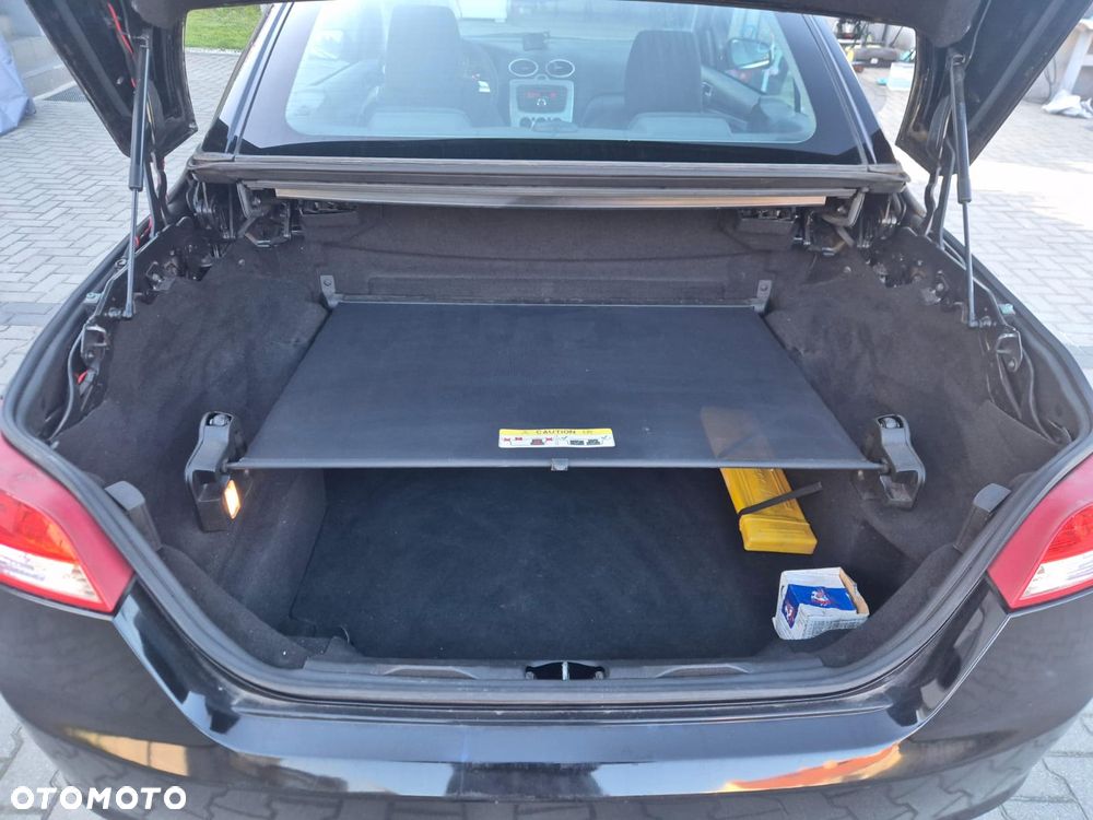 Ford Focus 1.6 Ambiente - 28