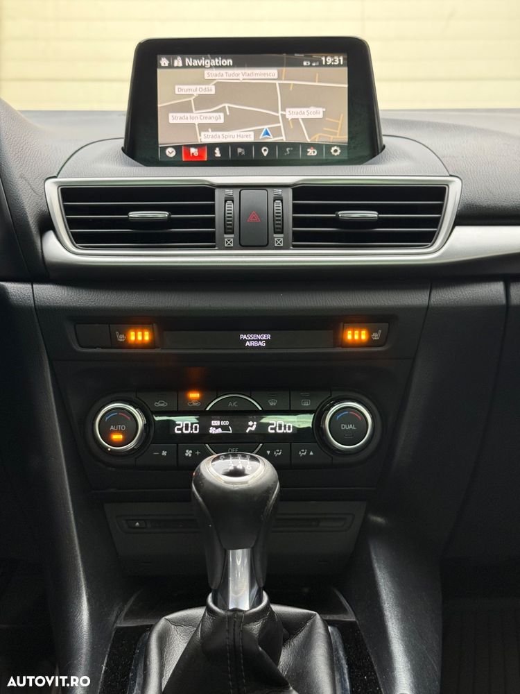 Mazda 3 - 22