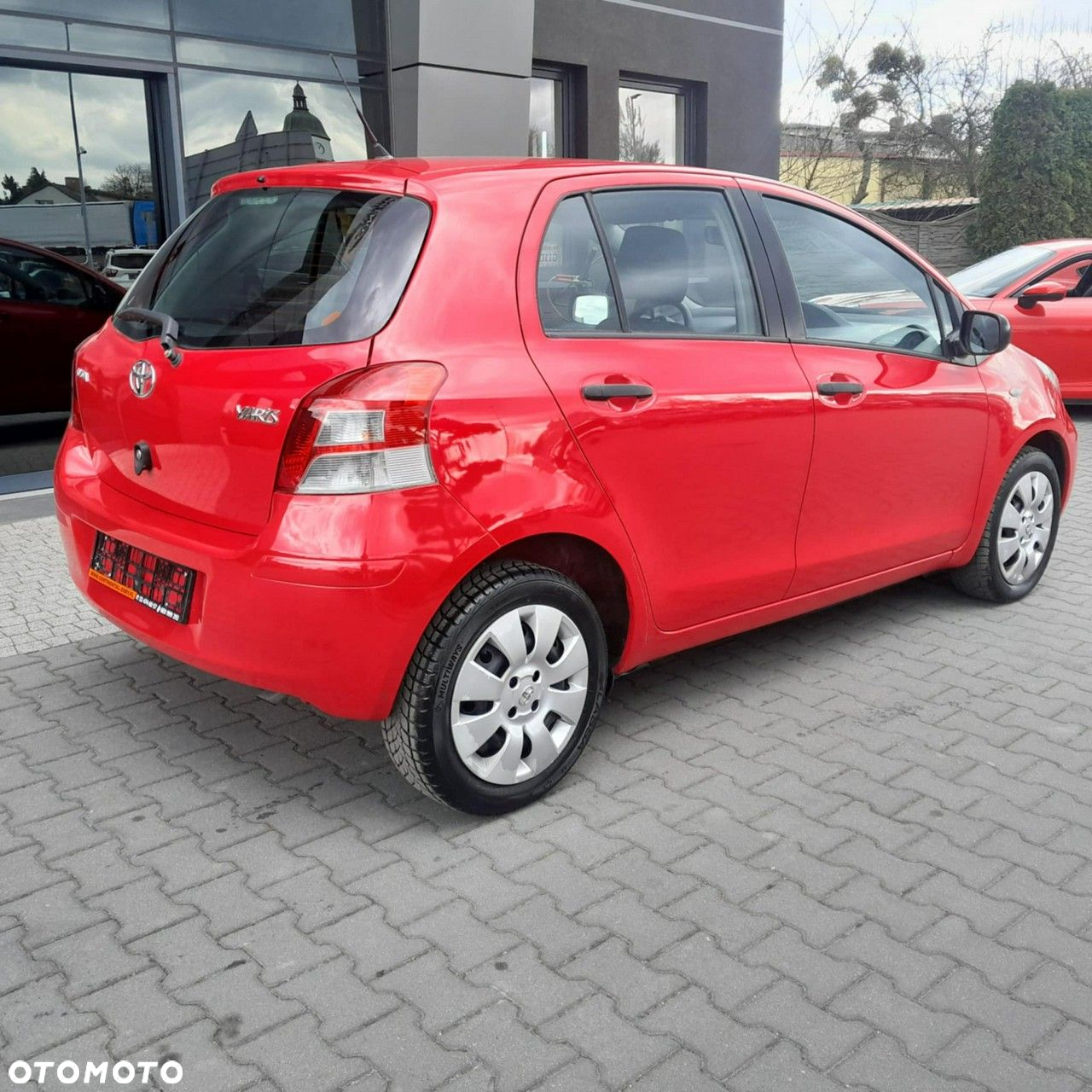 Toyota Yaris - 4