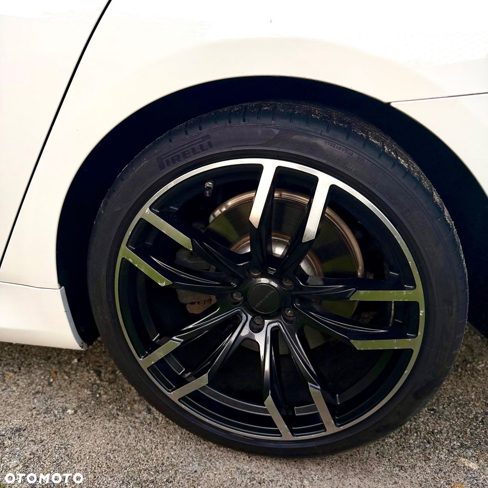 BMW Seria 7 740Li - 13