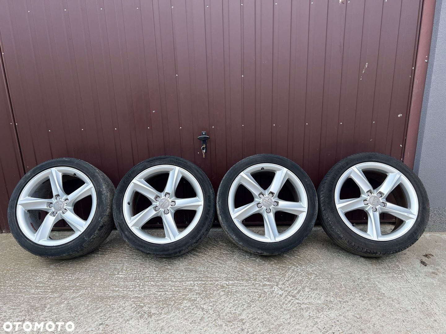 FELGI ALUMINIOWE AUDI A8 S8 D3 4E0601025BA 19 5X112 8,5J ET45 KOMPLET - 1
