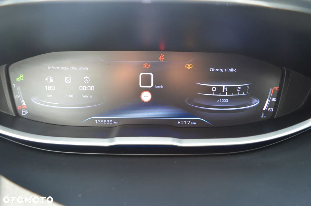 Peugeot 3008 1.2 PureTech Allure S&S - 19