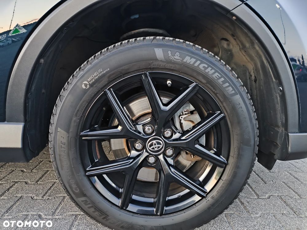 Toyota RAV4 - 15