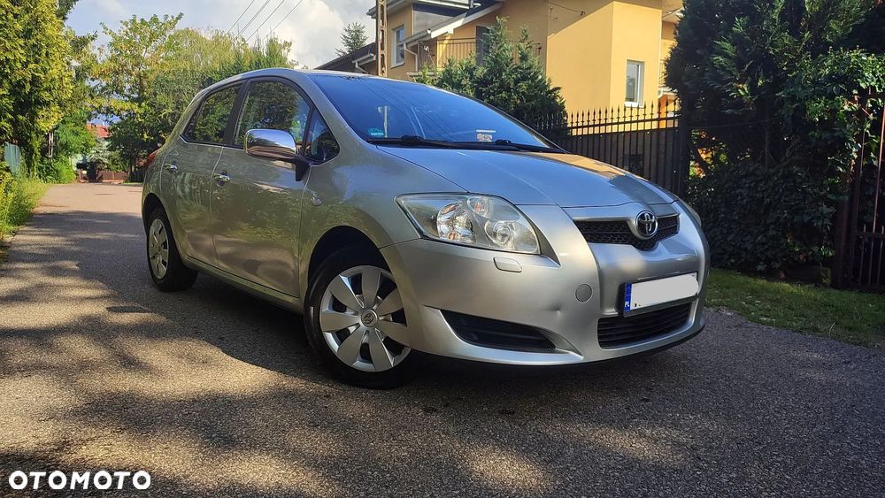 Toyota Auris 1.4 VVT-i Team - 33