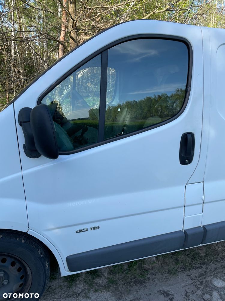 Renault Trafic 2.0 DCI - 4