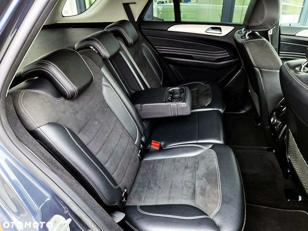Mercedes-Benz ML 350 BlueTec 4-Matic - 31