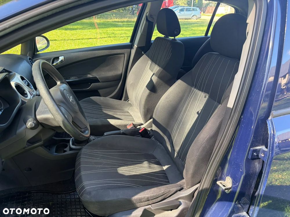Opel Corsa - 8