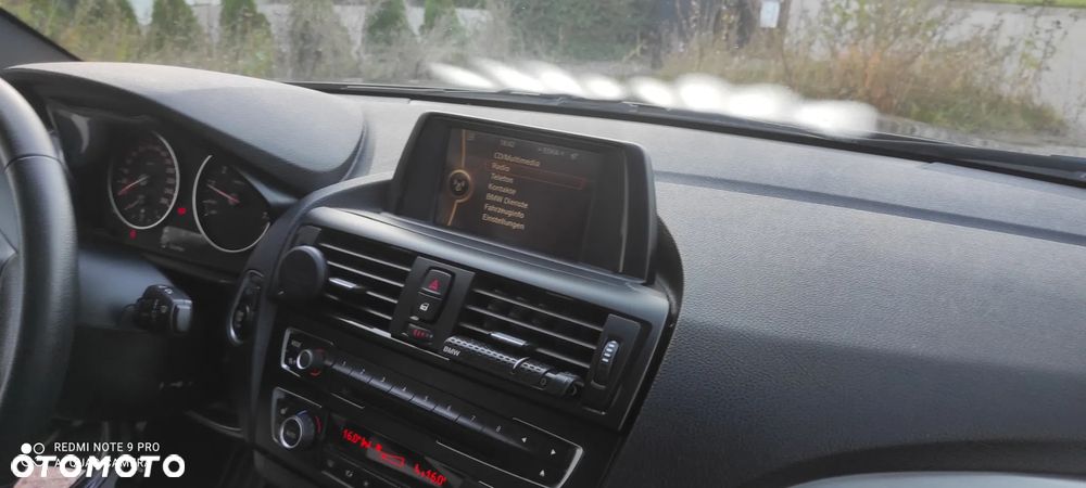 BMW Seria 1 118i Sport Line - 22